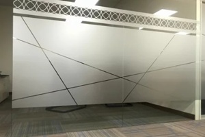 full height glass wall partitions for an office meeting room or manager room