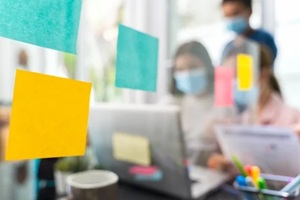 remind paper for writing text on clear acrylic partitions